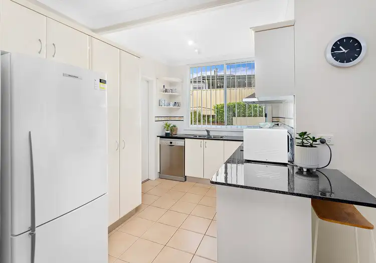 Sixth view of Homely villa listing, 4/8 Buckle Crescent, West Wollongong NSW 2500