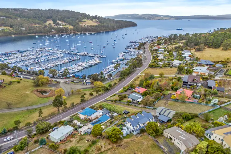 16 Ferry Road, Kettering TAS 7155