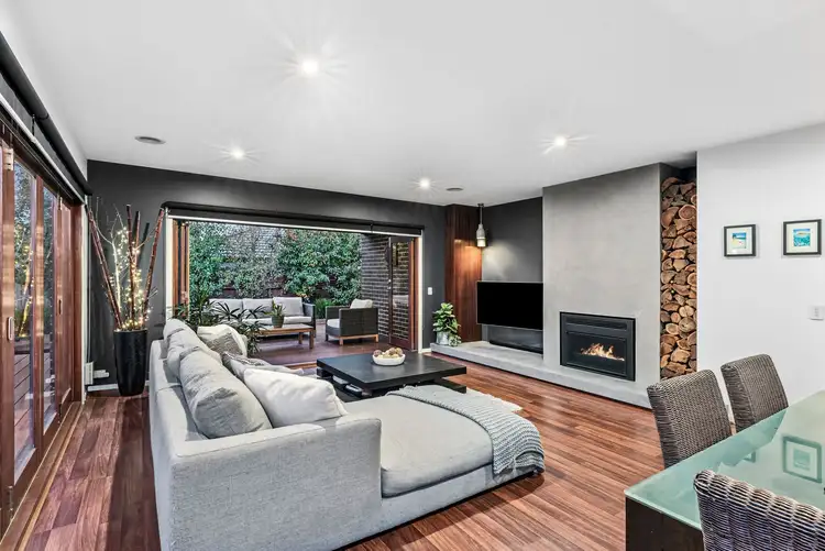 4 Bose Street, Mount Duneed VIC 3217
