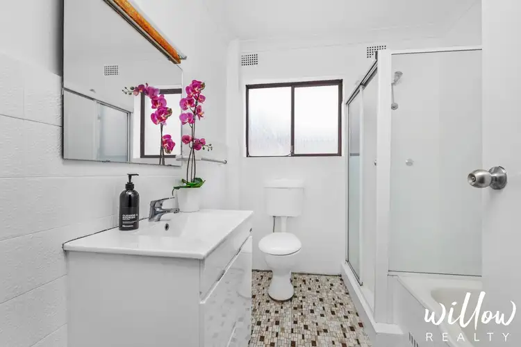 Sixth view of Homely townhouse listing, 1/18-22 Hainsworth Street, Westmead NSW 2145
