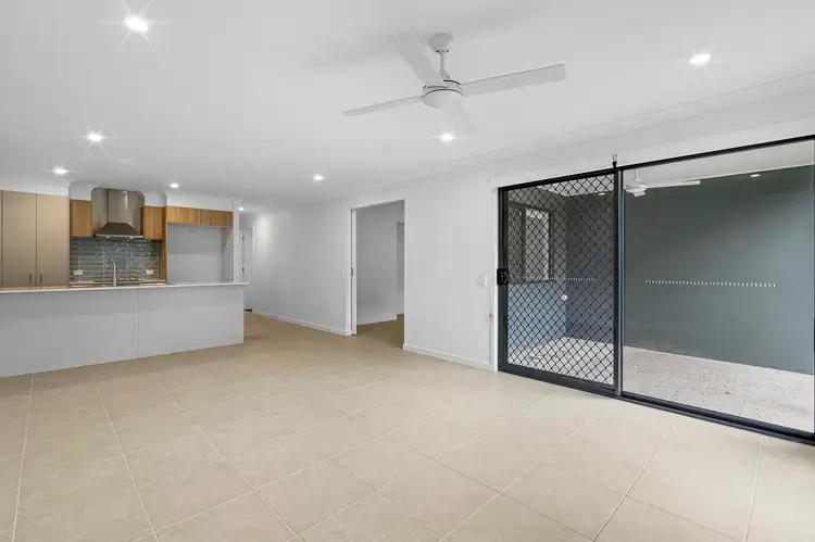 Fourth view of Homely house listing, 11 Huon Place, Hillcrest QLD 4118