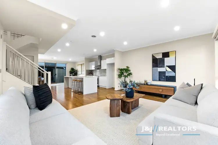 72A Hutchinson Drive, Lynbrook VIC 3975