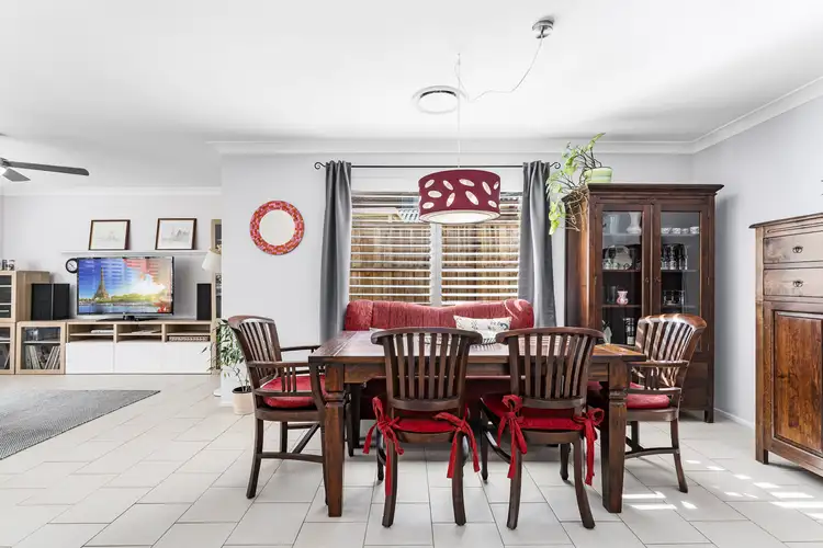 Sixth view of Homely house listing, 28 Spring Hill Circle, Currans Hill NSW 2567
