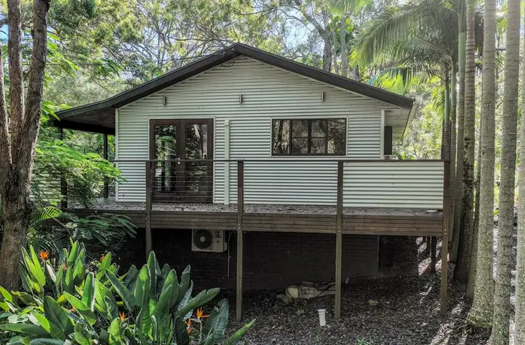19 Nectar Street, Lamb Island QLD 4184