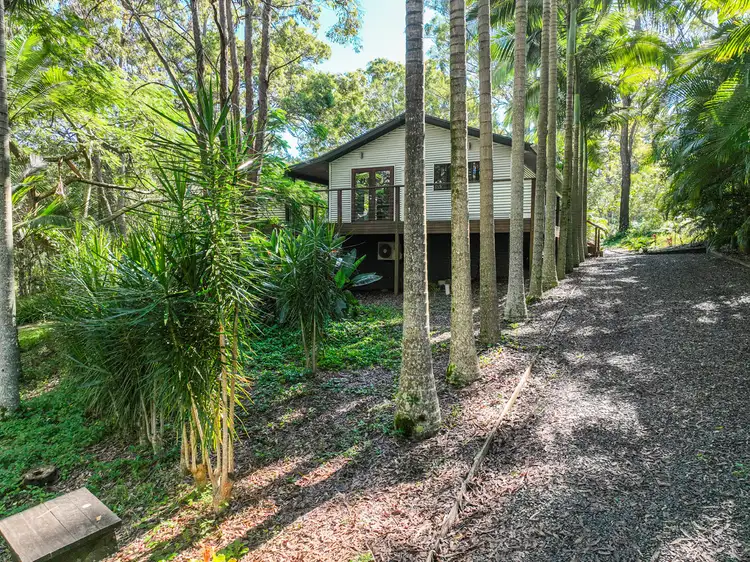 Second view of Homely house listing, 19 Nectar Street, Lamb Island QLD 4184