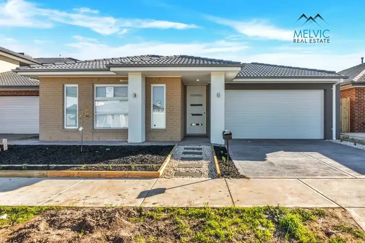 Main view of Homely house listing, 8 Coda Way, Clyde VIC 3978