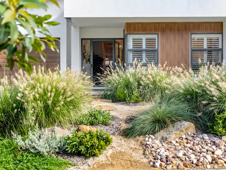 25 Bootaring Boulevard, Edgeworth NSW 2285