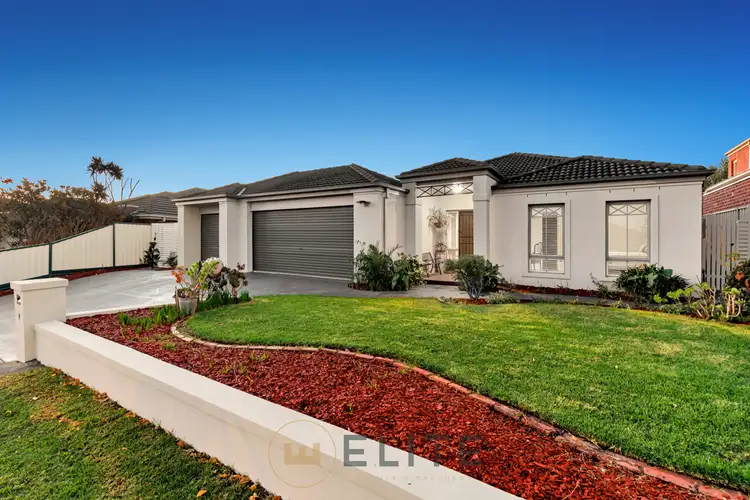 14 Riverglen Road, Berwick VIC 3806