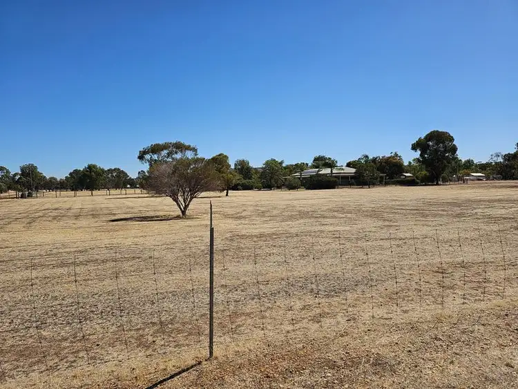 Second view of Homely house listing, 10 Riverside Court, Cold Harbour WA 6302
