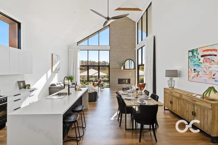 1 Queensbury Close, Orange NSW 2800