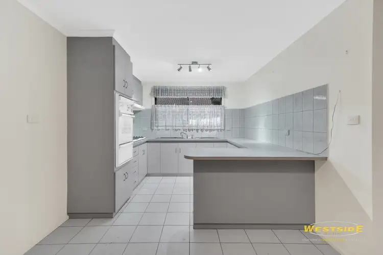 Sixth view of Homely unit listing, 2/4 Carlow Road, St Albans VIC 3021