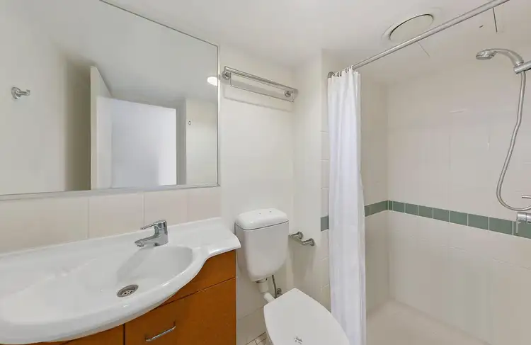 Third view of Homely apartment listing, 612/188 Shafston Avenue, Kangaroo Point QLD 4169