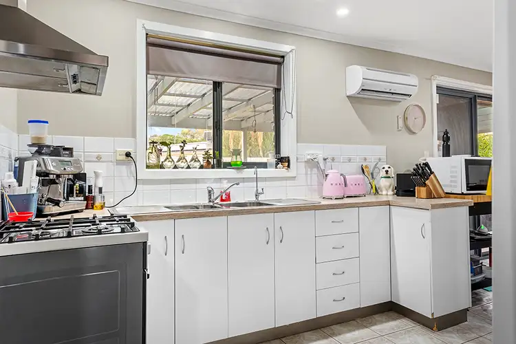 Sixth view of Homely house listing, 11 Melanie Court, Paralowie SA 5108
