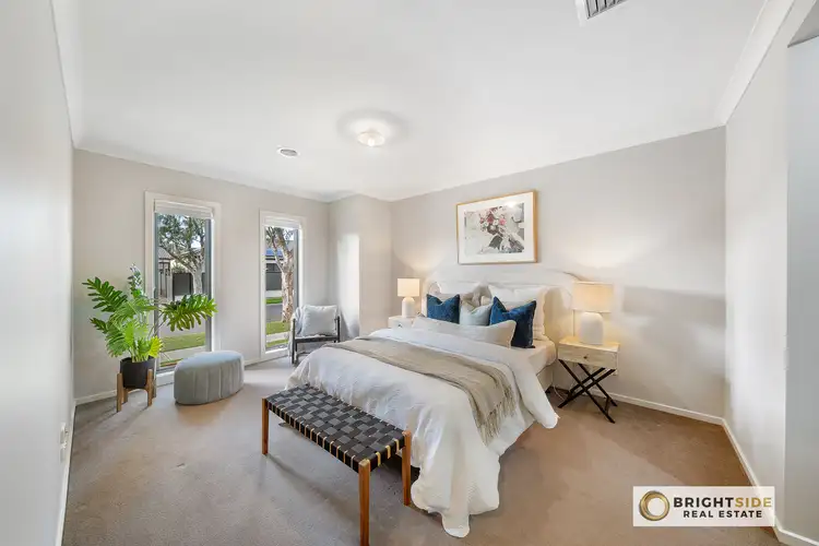 20 Gillingham Crescent, Clyde North VIC 3978