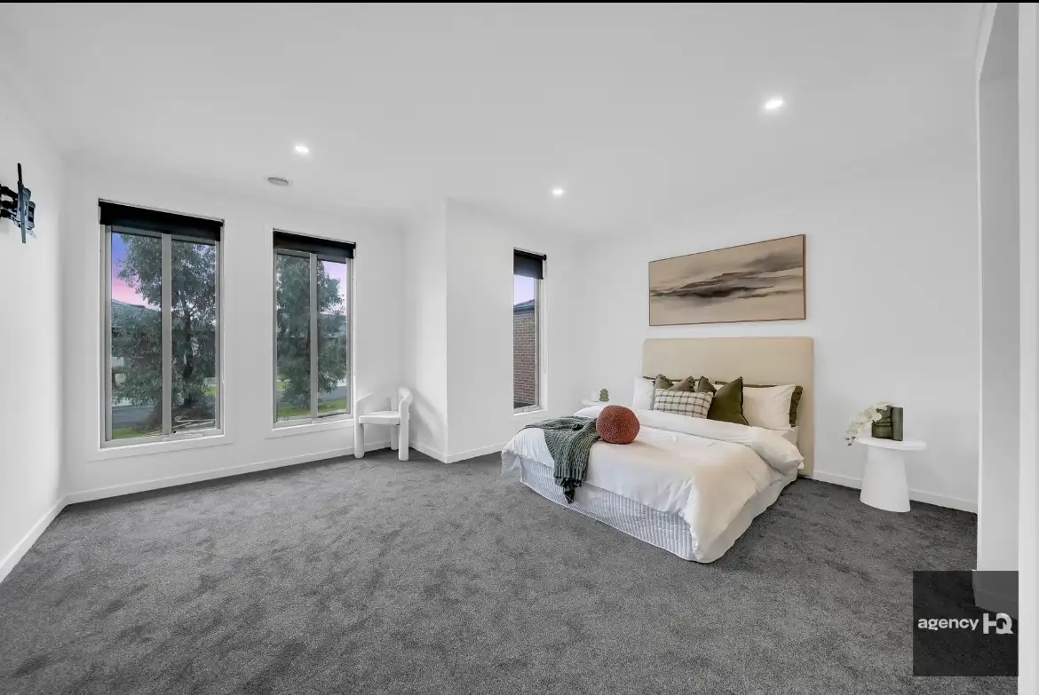 Main view of Homely house listing, 5 Dawley Circuit, Werribee VIC 3030