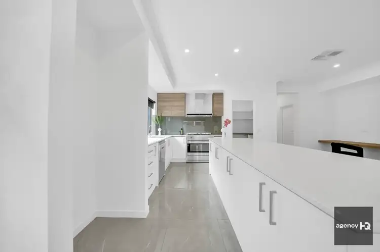 Fourth view of Homely house listing, 5 Dawley Circuit, Werribee VIC 3030
