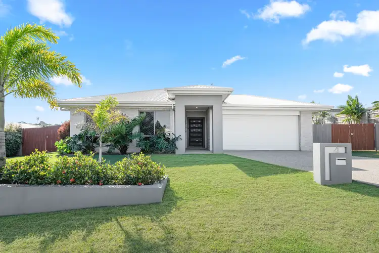 4 Rose Court, Nikenbah QLD 4655