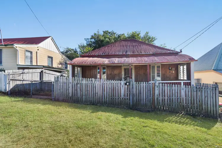 6 Eastwood Street, North Ipswich QLD 4305