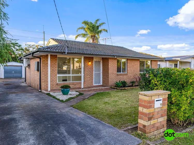 12 Deakin Avenue, Lake Munmorah NSW 2259