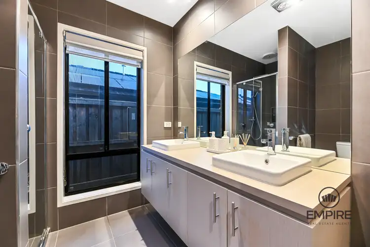 Seventh view of Homely house listing, 5 Terra Firma Circuit, Clyde VIC 3978