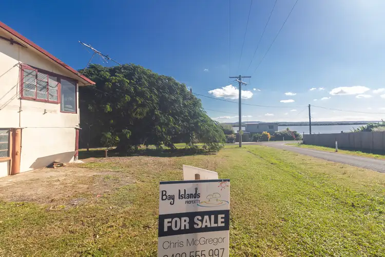22 Mark Road, Russell Island QLD 4184