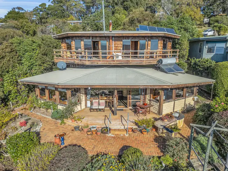 28 Karbeethong Avenue, Mallacoota VIC 3892