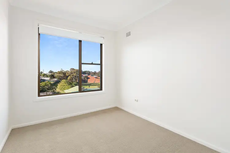 Fifth view of Homely house listing, 5 Weringa Avenue, Lake Heights NSW 2502