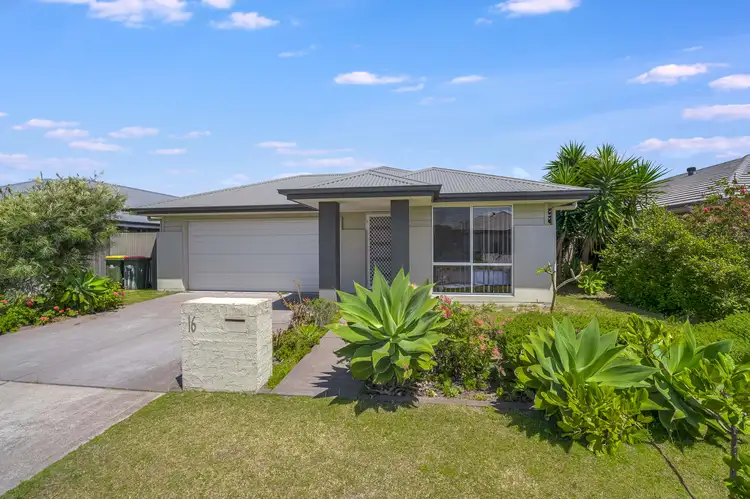 16 Diuris Street, Fern Bay NSW 2295
