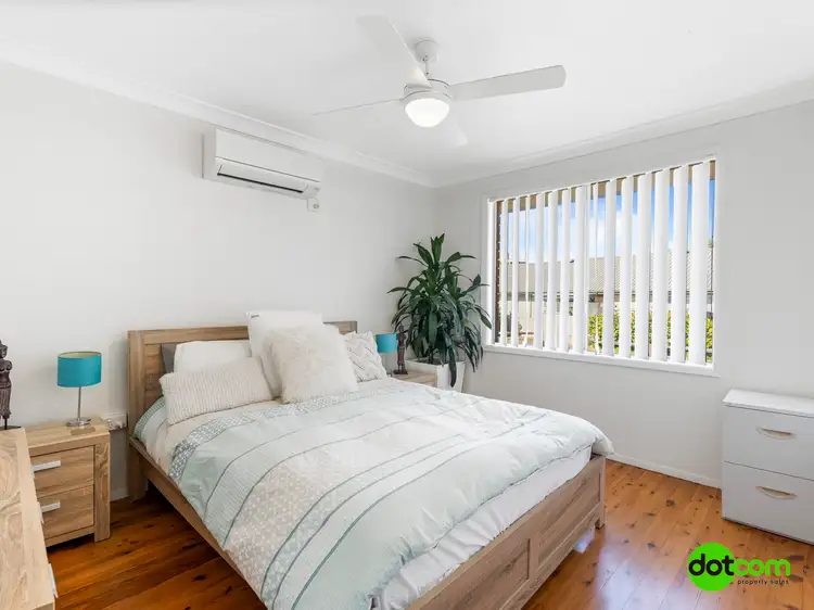 Fifth view of Homely villa listing, 1/5 Park Road, The Entrance NSW 2261