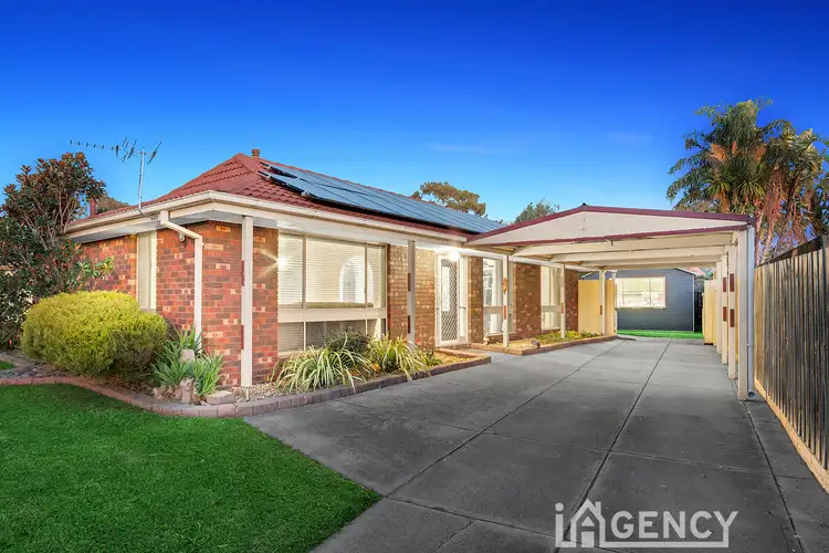169 Endeavour Drive, Cranbourne North VIC 3977