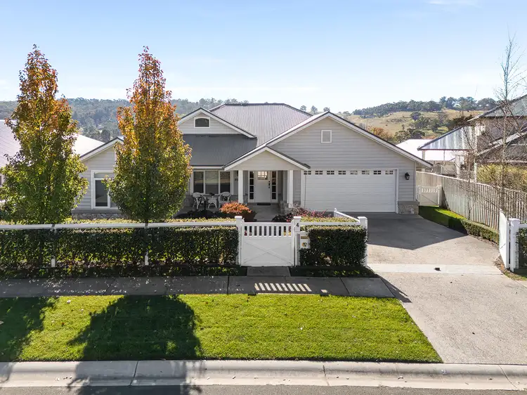 4 Sir James Fairfax Circuit, Bowral NSW 2576