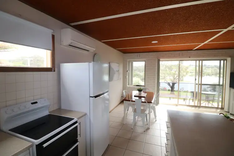 Fourth view of Homely unit listing, 2/6-8 Buckland Drive, Mallacoota VIC 3892