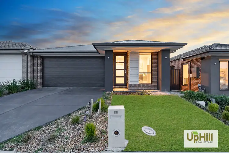 Main view of Homely house listing, 88 Yaralla Circuit, Clyde VIC 3978