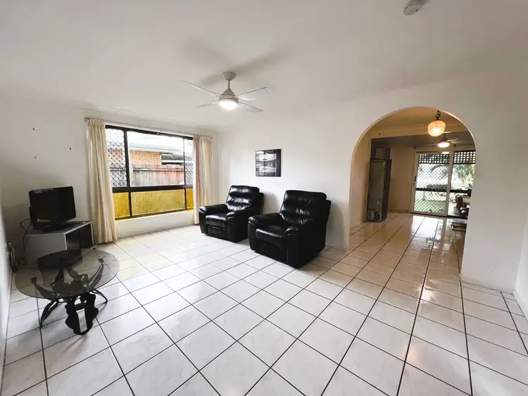 Third view of Homely townhouse listing, 2/116 Jacaranda Avenue, Tweed Heads West NSW 2485