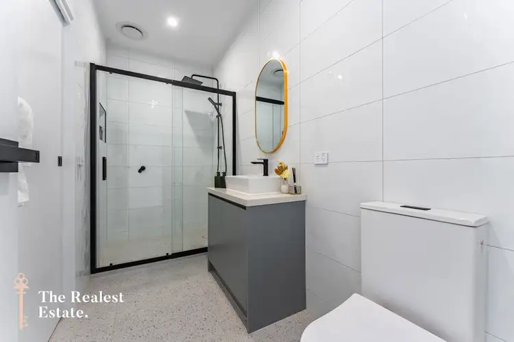 Fifth view of Homely townhouse listing, 1A Palm Avenue, Flora Hill VIC 3550