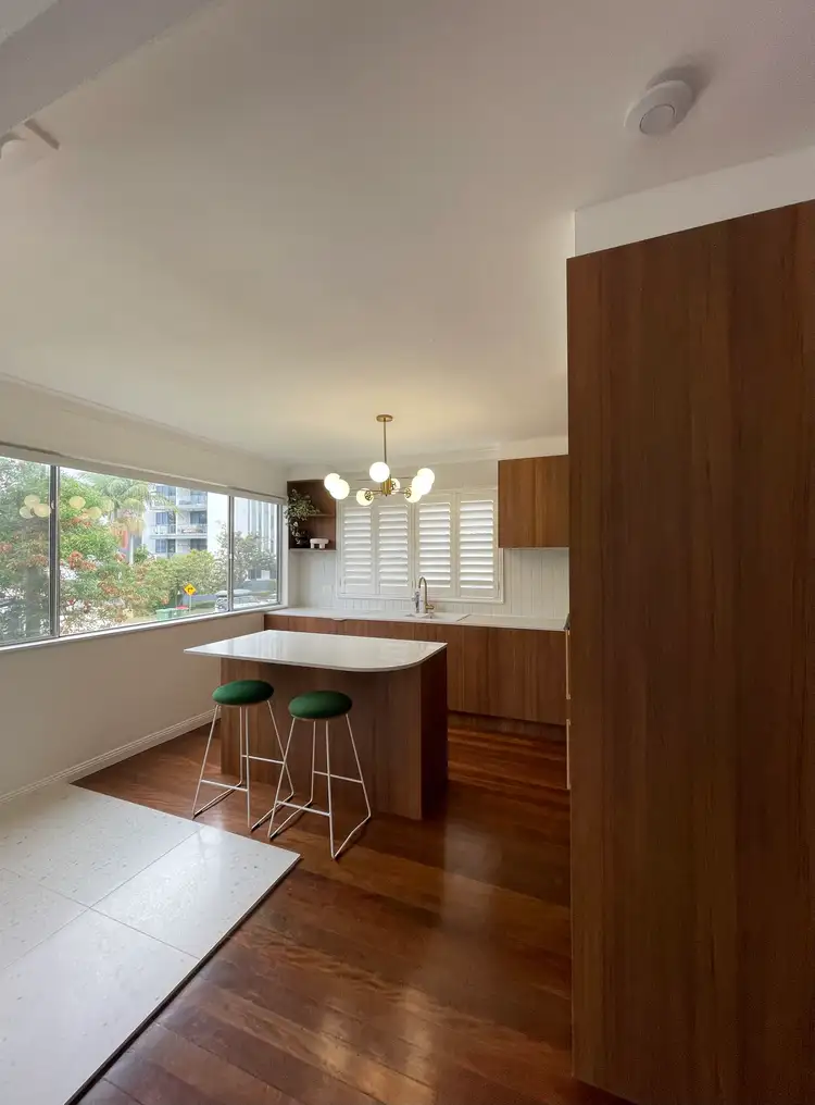 1/10 Stanhill Drive, Surfers Paradise QLD 4217