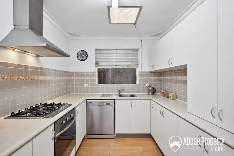 Fifth view of Homely semi-detached listing, 422A Marmion Street, Myaree WA 6154