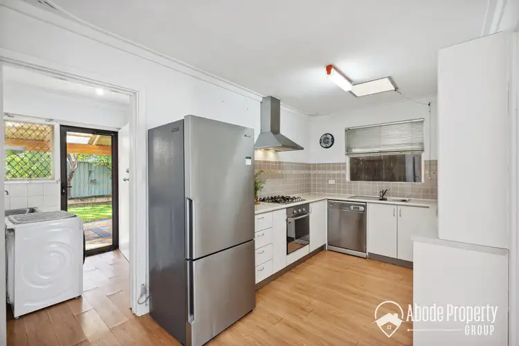 Sixth view of Homely semi-detached listing, 422A Marmion Street, Myaree WA 6154