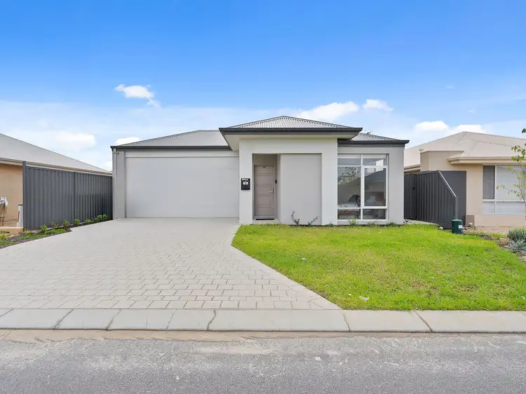 36 Splendour Avenue, Henley Brook WA 6055