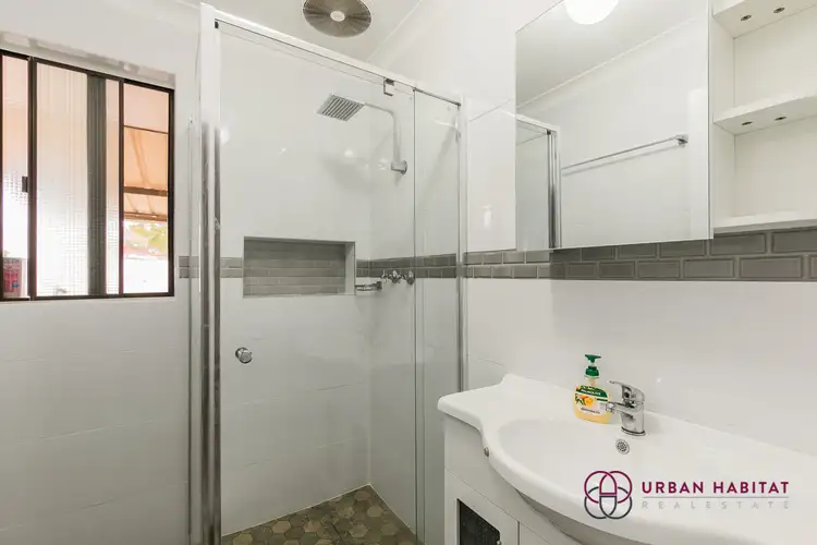 Seventh view of Homely house listing, 18 Patrick Vista, Parmelia WA 6167