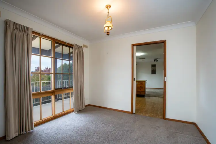 Third view of Homely house listing, 15 HALLAWELL CRESCENT, Wodonga VIC 3690