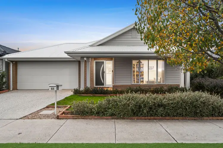 51 Iris Loop, Armstrong Creek VIC 3217