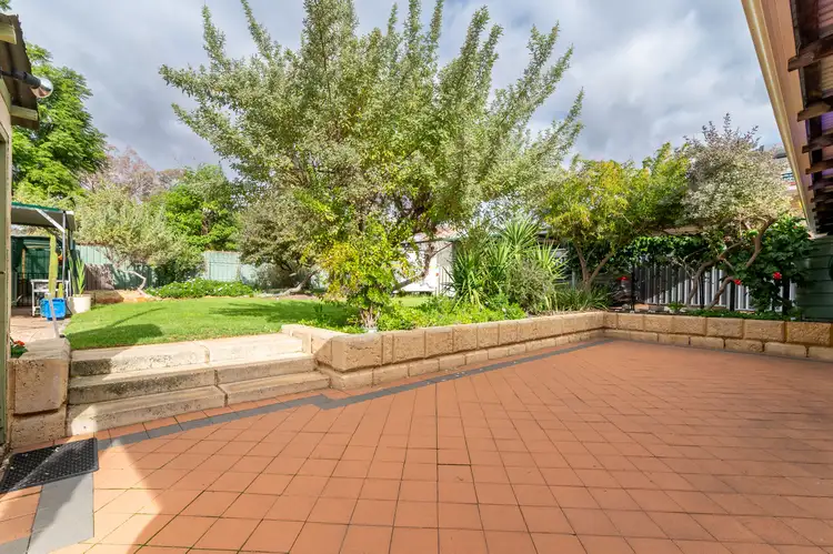 79 Chidlow Street East, Northam WA 6401