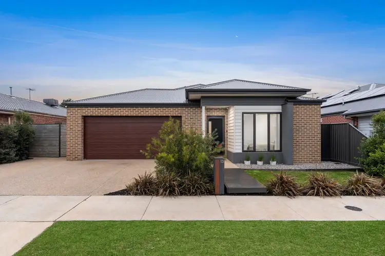 13 Cedar Road, Lara VIC 3212