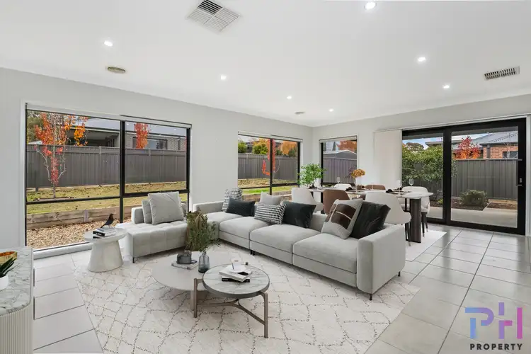 8 Wallaroo Avenue, Strathfieldsaye VIC 3551