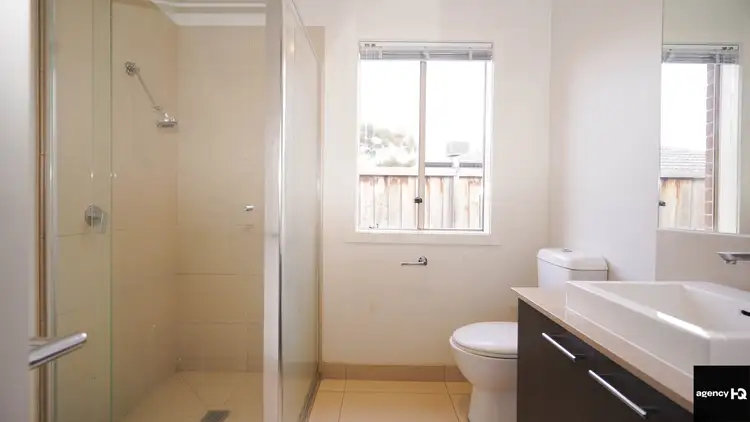 Fifth view of Homely house listing, 10 Aspect Drive, Tarneit VIC 3029