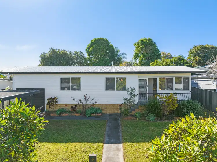 Main view of Homely house listing, 7 Horder Avenue, Labrador QLD 4215