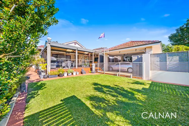 18 Young Street, Melville WA 6156