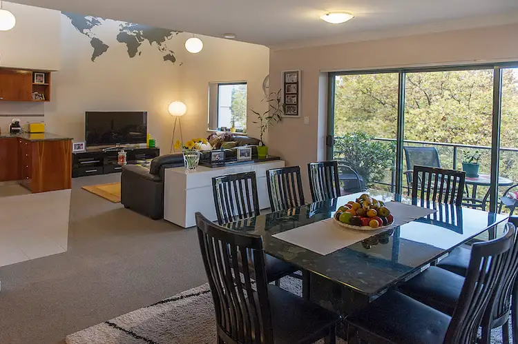 28/110 Mounts Bay Road, Perth WA 6000