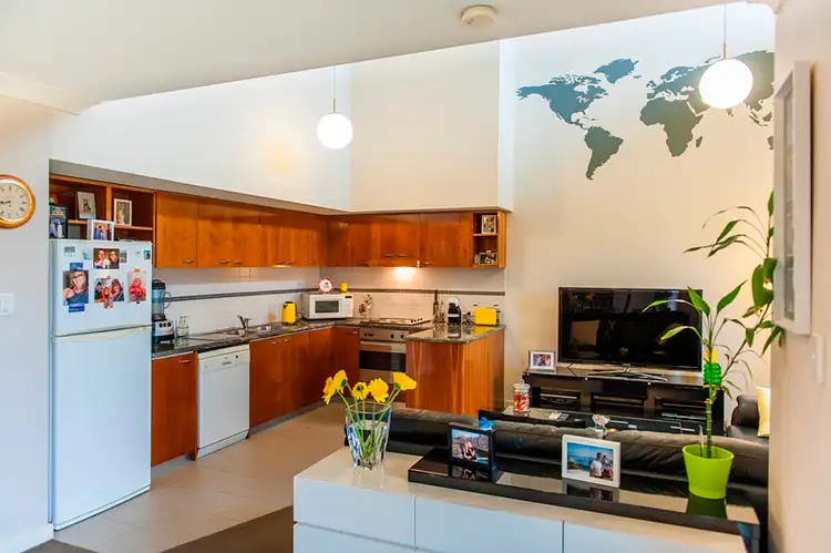 Sixth view of Homely apartment listing, 28/110 Mounts Bay Road, Perth WA 6000